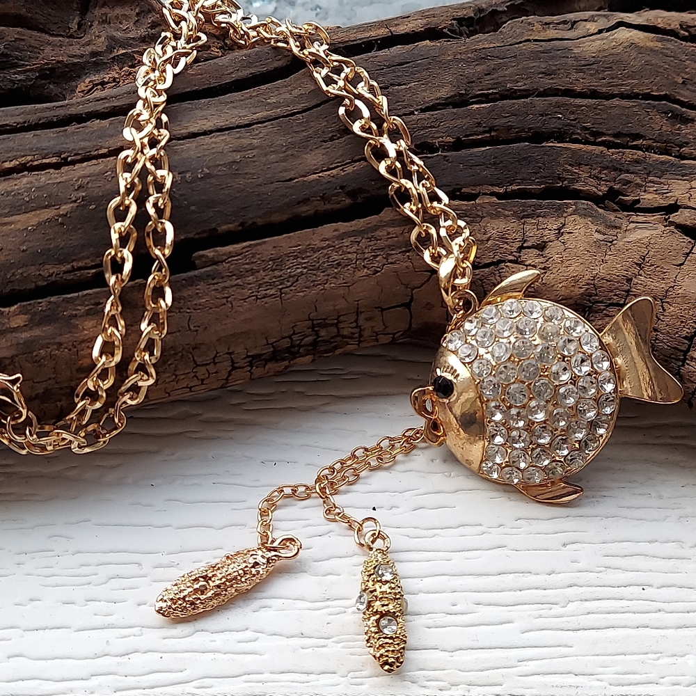 N1097 Paved Crystal Goldfish Pendant Necklace